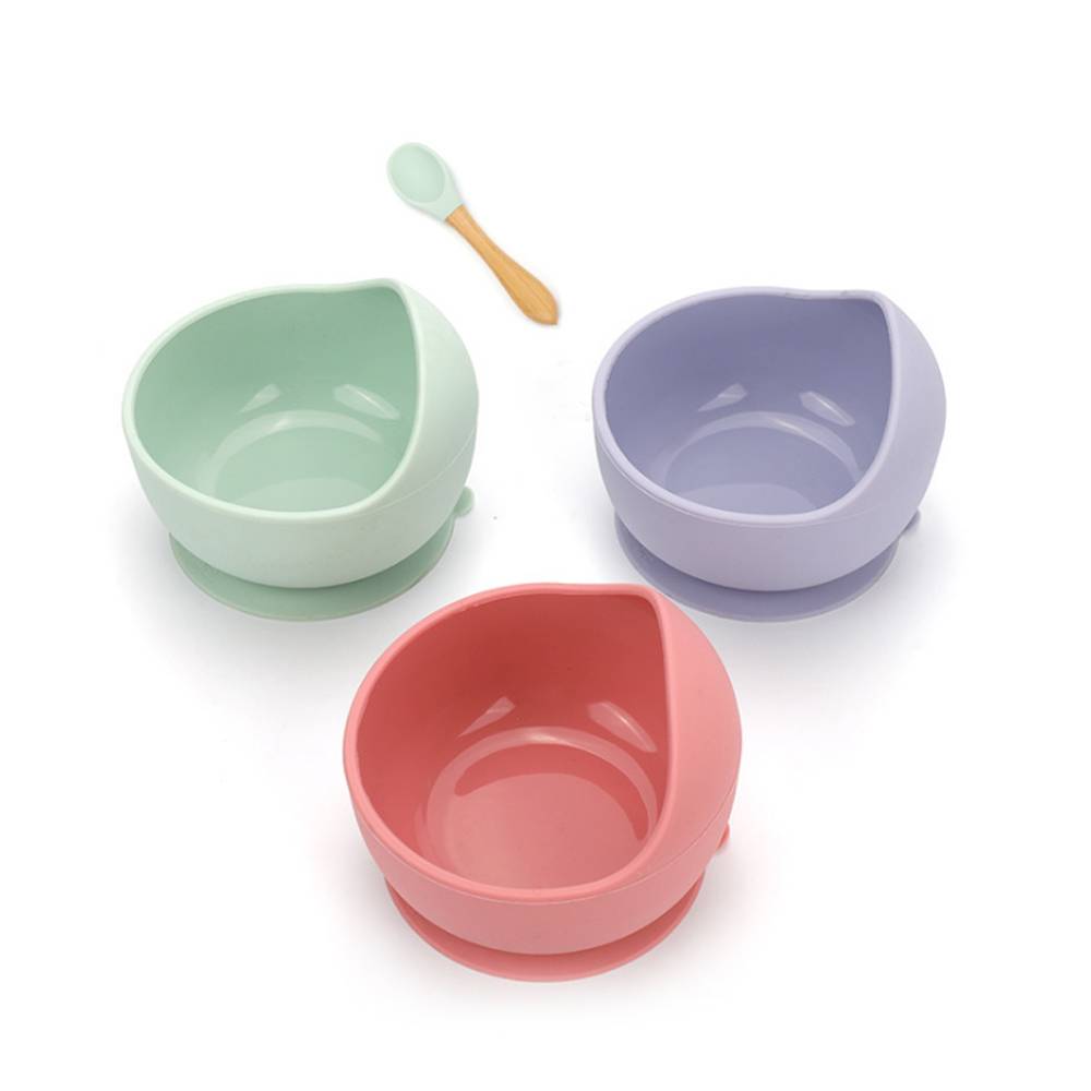 Portabl Bpa Free Baby Silicone Bowl Non Slip Dishwasher Microwave Safe Baby Soft Suction Feeding Set Bowl With Spoon